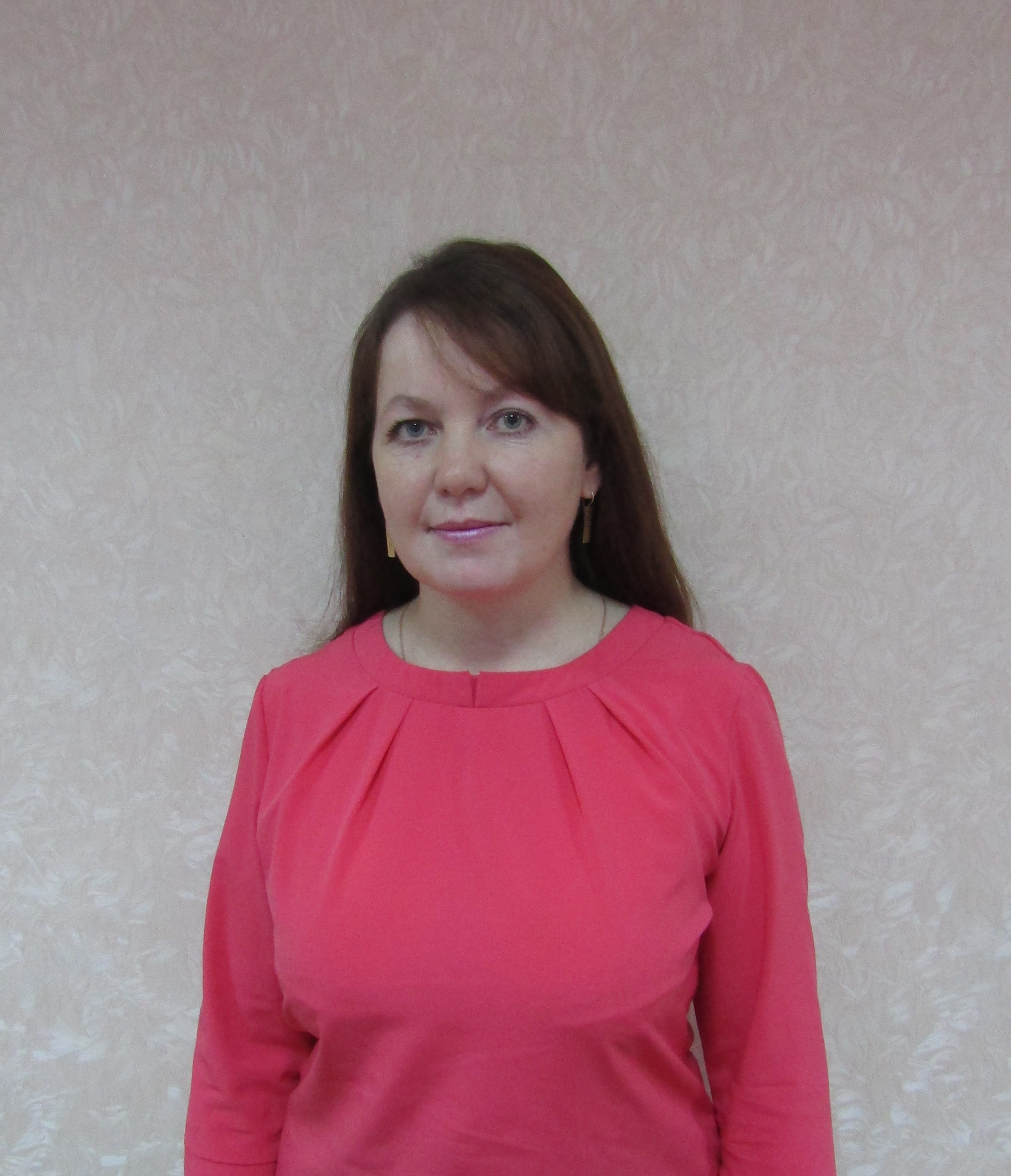Логинова Марина Николаевна.